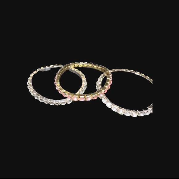 - TRIPLE STACK PINK AND WHITE RHINESTONE BRACELETS WITH STRETCH - Picture 8 of 11
